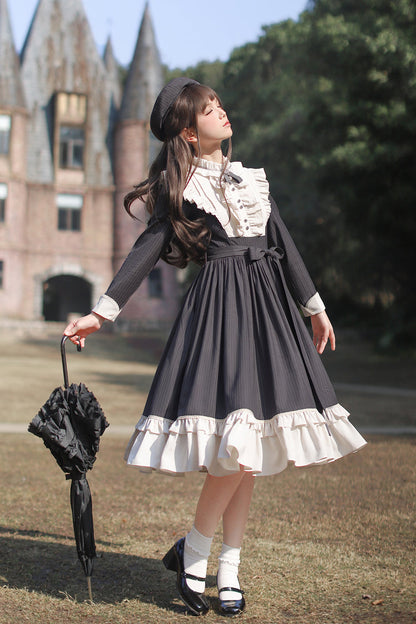 Classic Designed Dress in a Timeless Cut