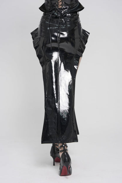 Subtly Elegant Garment with a Refined Vintage Look