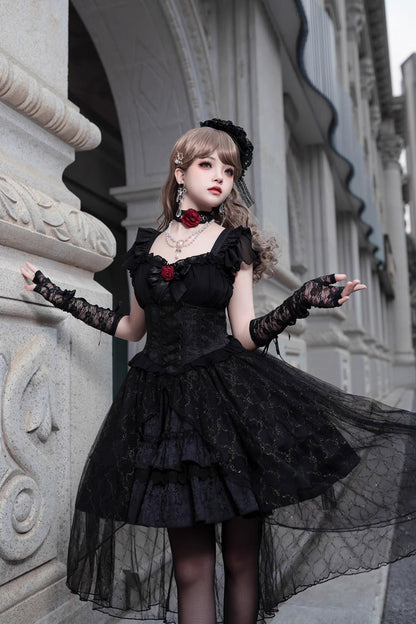 Beautifully Crafted Dress in a Classic Style