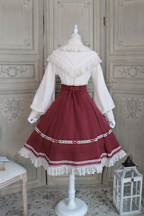 Finely Styled Garment with a Classic Vintage Look