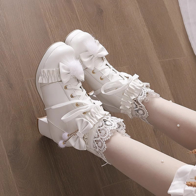 Elegantly Styled Boots for Everyday Wear