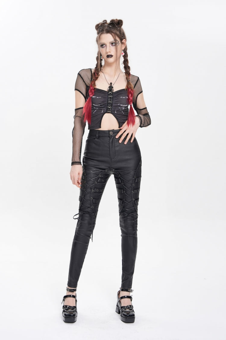 Effortlessly Elegant Pants with a Timeless Design