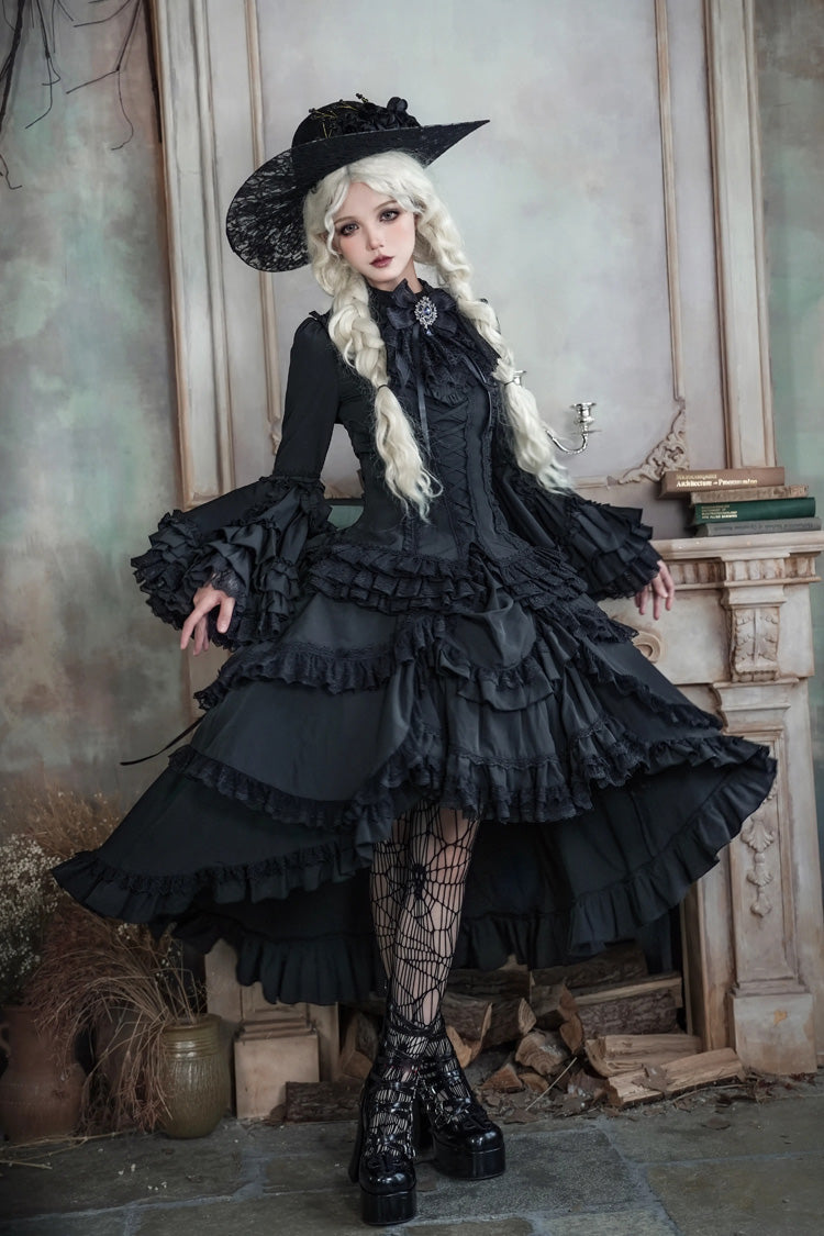 Beautifully Crafted Dress in a Classic Style
