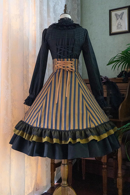 Beautifully Finished Garment in a Timeless Design