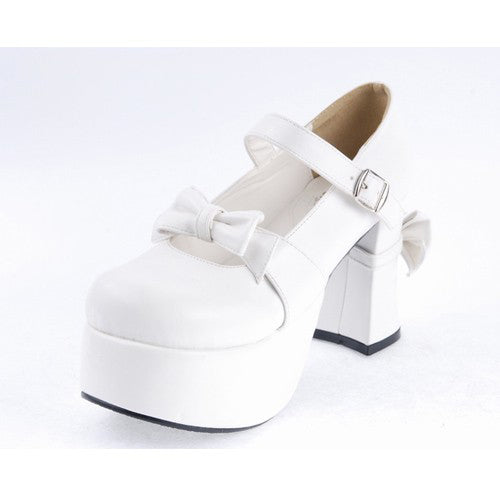 Classic Vintage Shoes with a Flattering Fit
