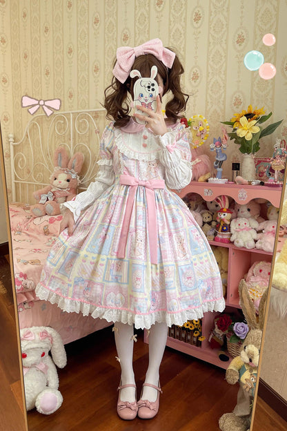 Beautifully Crafted Dress in a Classic Style
