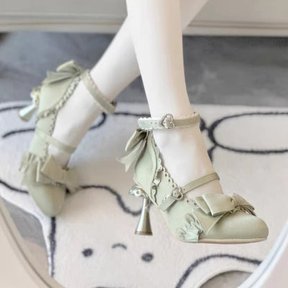 Classic Designed Heels in a Timeless Cut