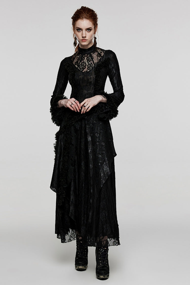 Finely Styled Dress with a Classic Vintage Look