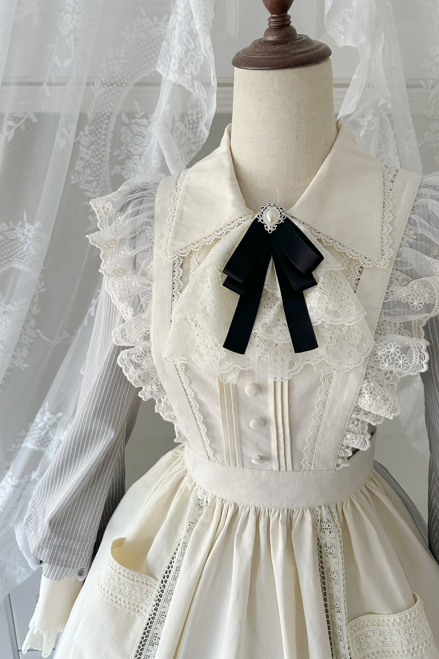 Retro Lolita Dress + Apron