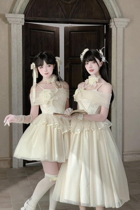 Casually Elegant Dress with a Refined Edge