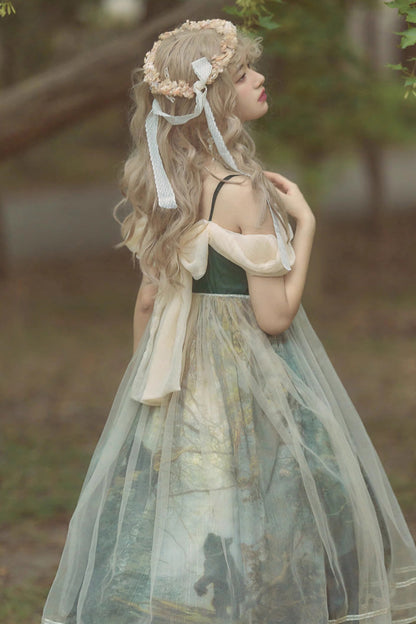 Classic Designed Dress in a Timeless Cut