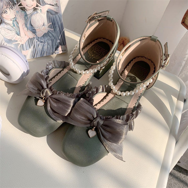 Vintage Style Shoes with a Modern Fit