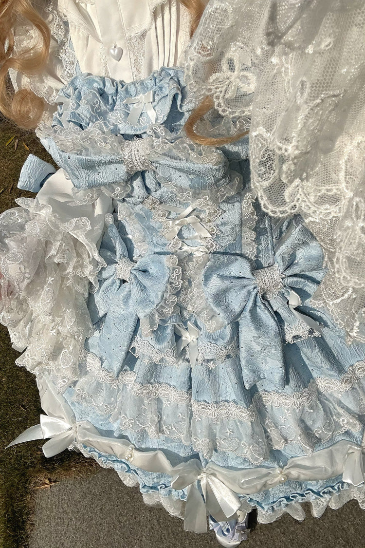 Finely Styled Dress with a Classic Vintage Look