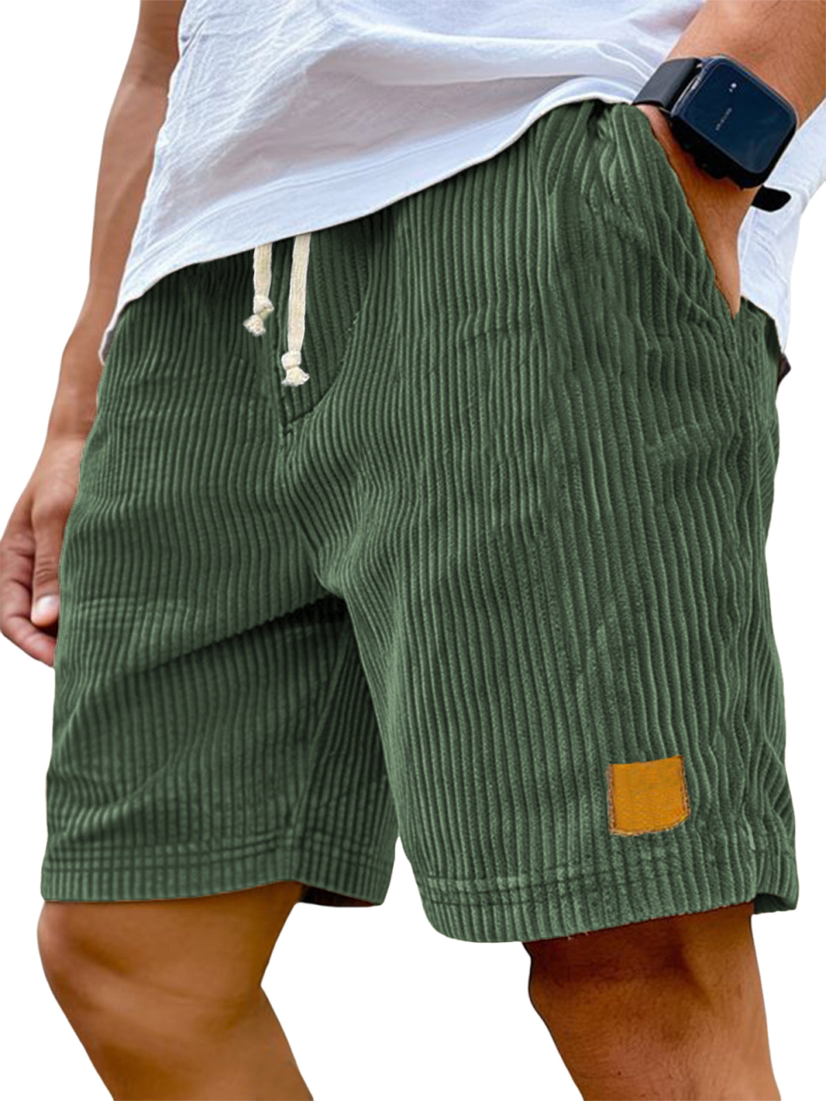 Casually Elegant Garment with a Refined Edge
