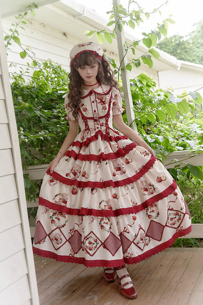 Subtly Elegant Garment with a Refined Vintage Look