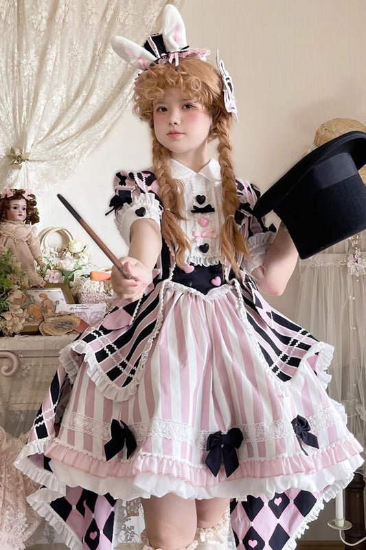 Subtly Elegant Dress with a Refined Vintage Look