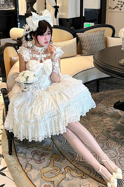 Casually Elegant Dress with a Refined Edge