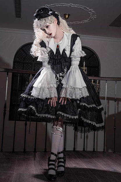 Subtly Elegant Dress with a Refined Vintage Look