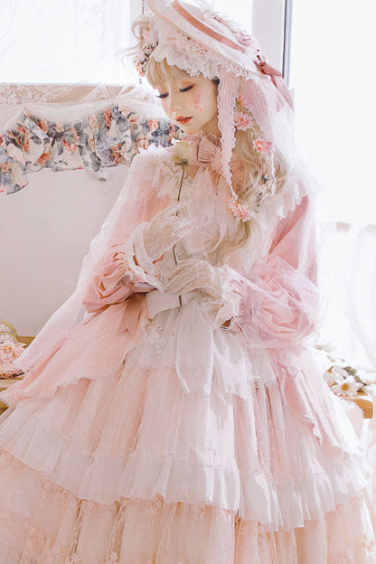 Subtly Elegant Dress with a Refined Vintage Look