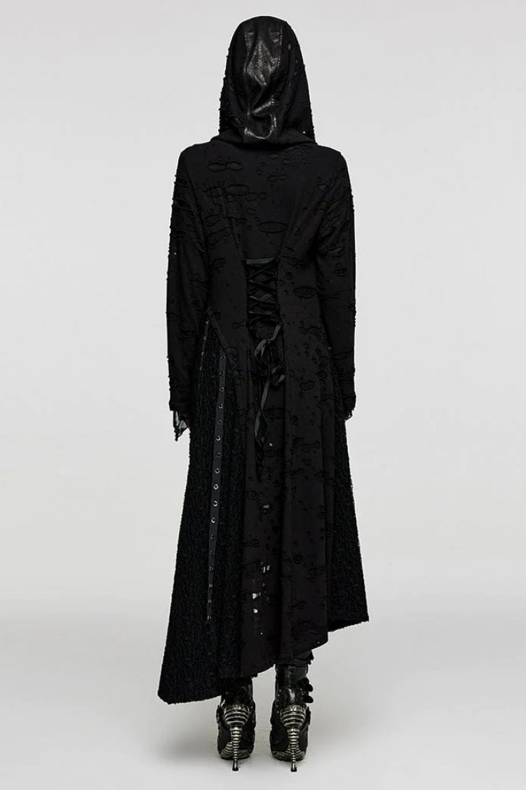 Beautifully Finished Coat in a Timeless Design