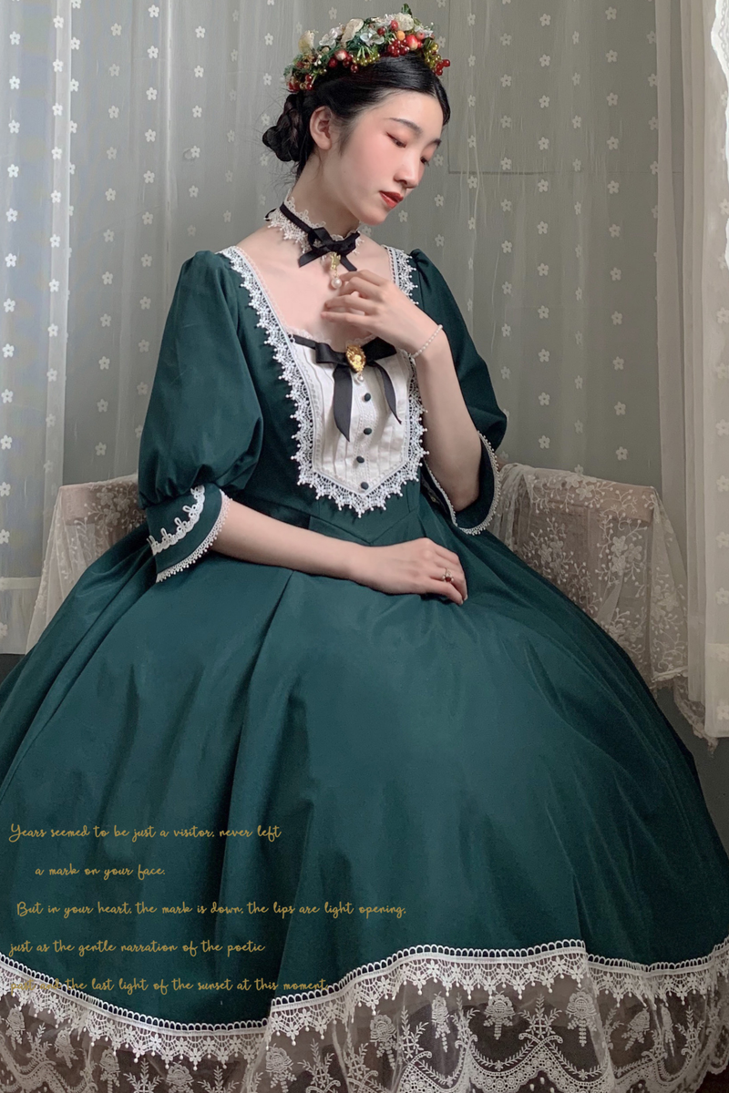 Retro Lace Classic Lolita Dress