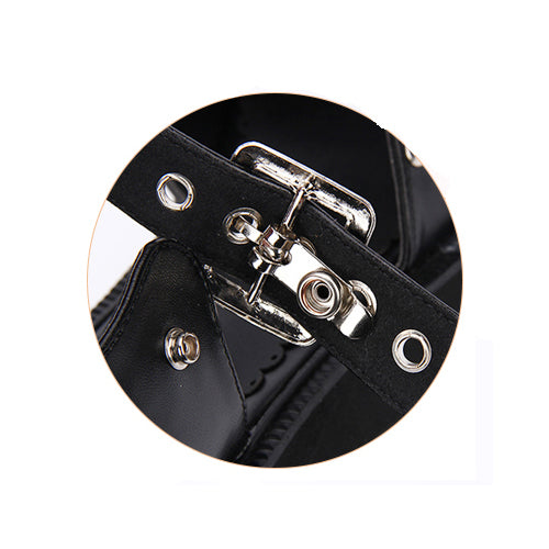 Beautifully Crafted Sandals in a Classic Style