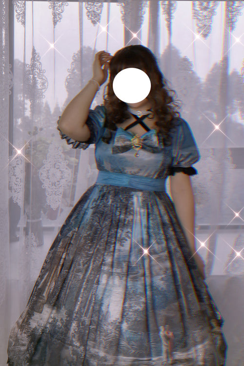 Thoughtfully Designed Dress in a Timeless Style