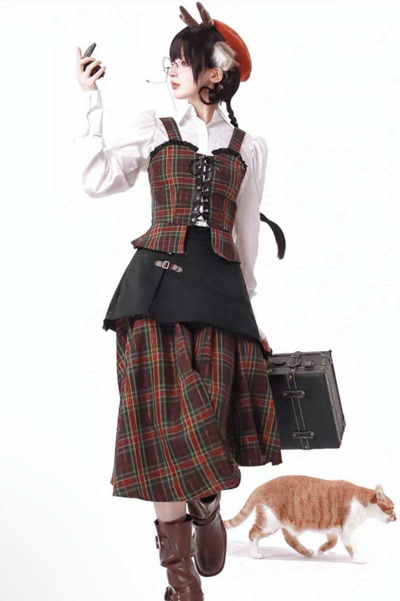 [pre-order] Christmas Plaid Skirt + Show Coat