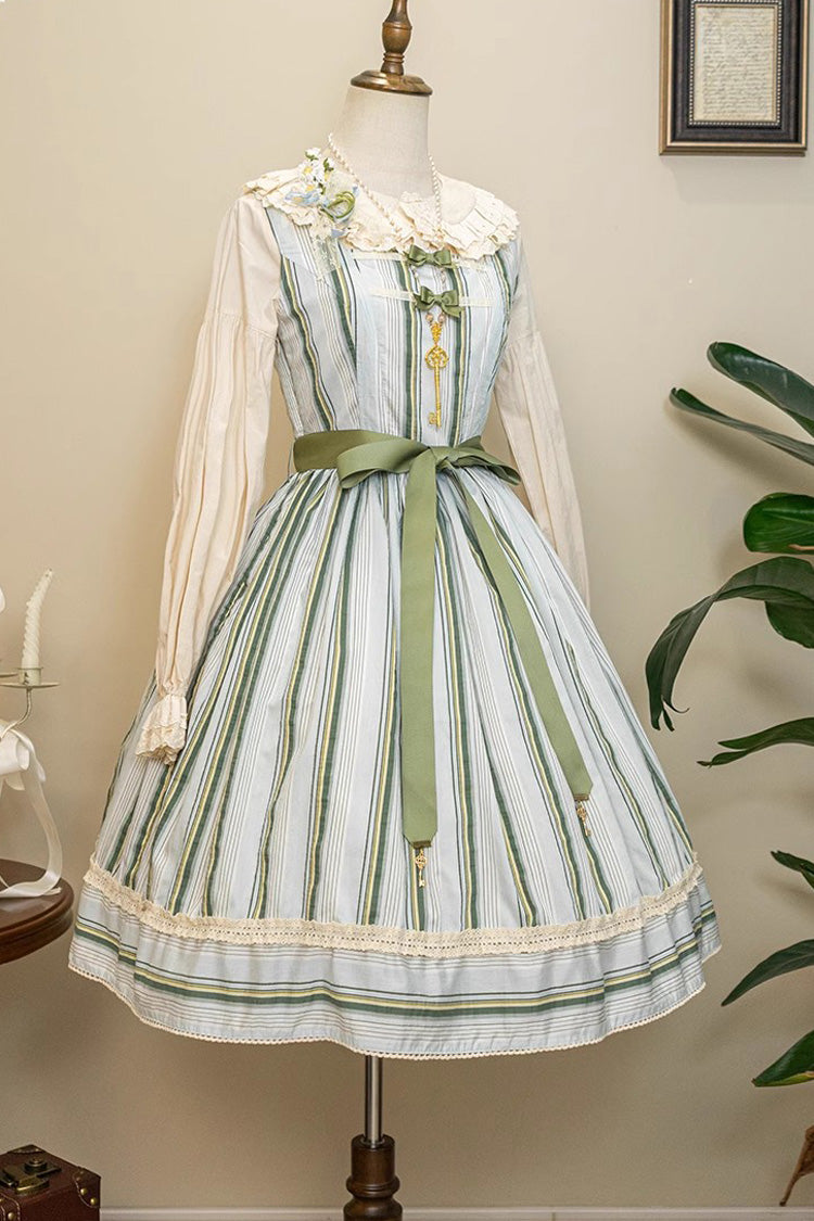 Vintage Style Dress with a Modern Fit