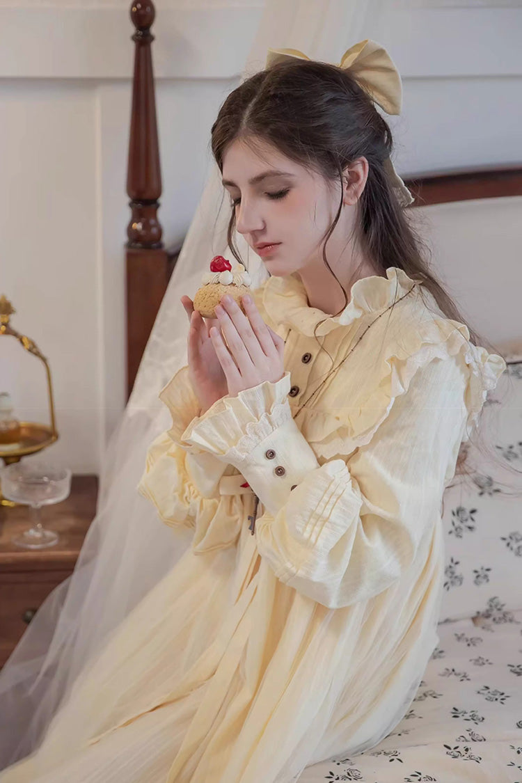 Subtly Elegant Dress with a Refined Vintage Look