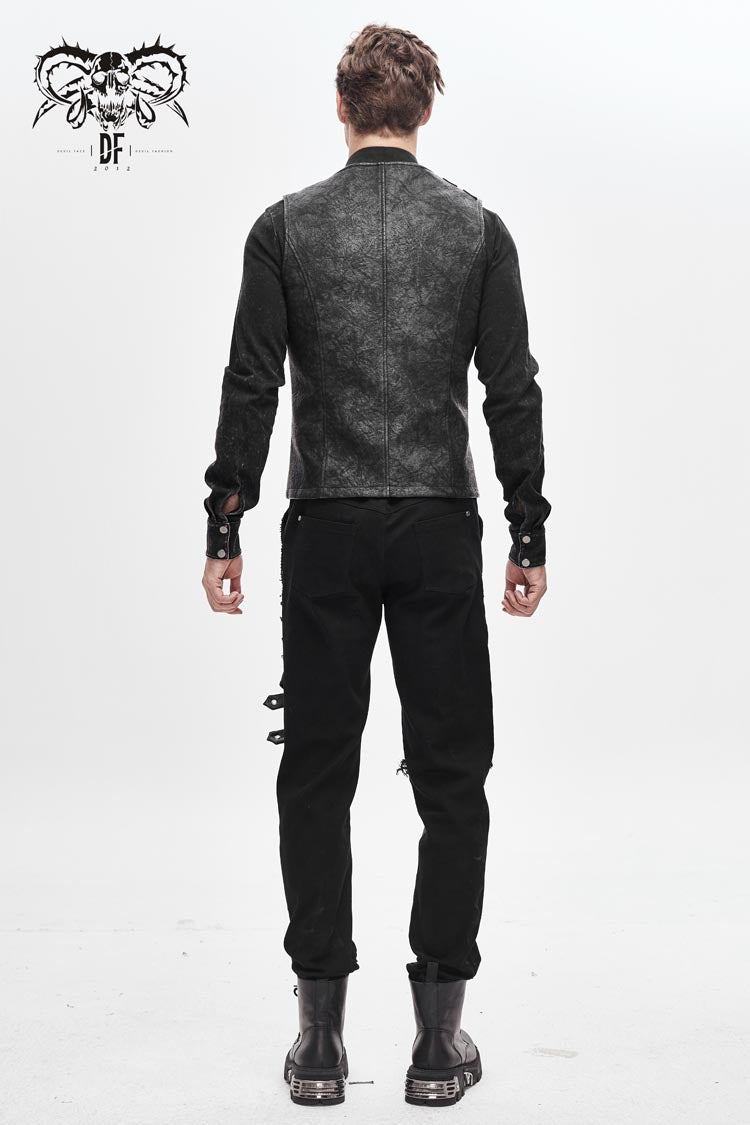Beautifully Finished Coat in a Timeless Design