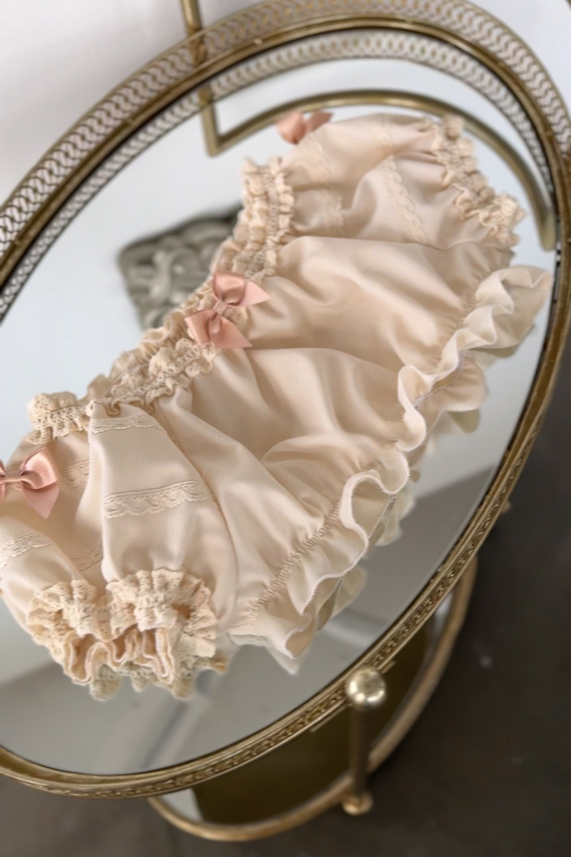 [pre-order] Ribbon Bunny Antique Version Bustier Dress + Inner Top + Complete Accessories