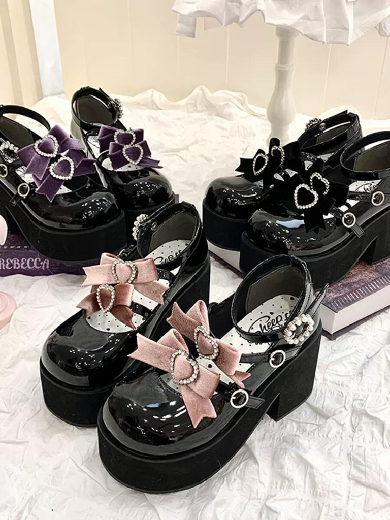 Sweet Ribbon Three-ball Platform Shoes
