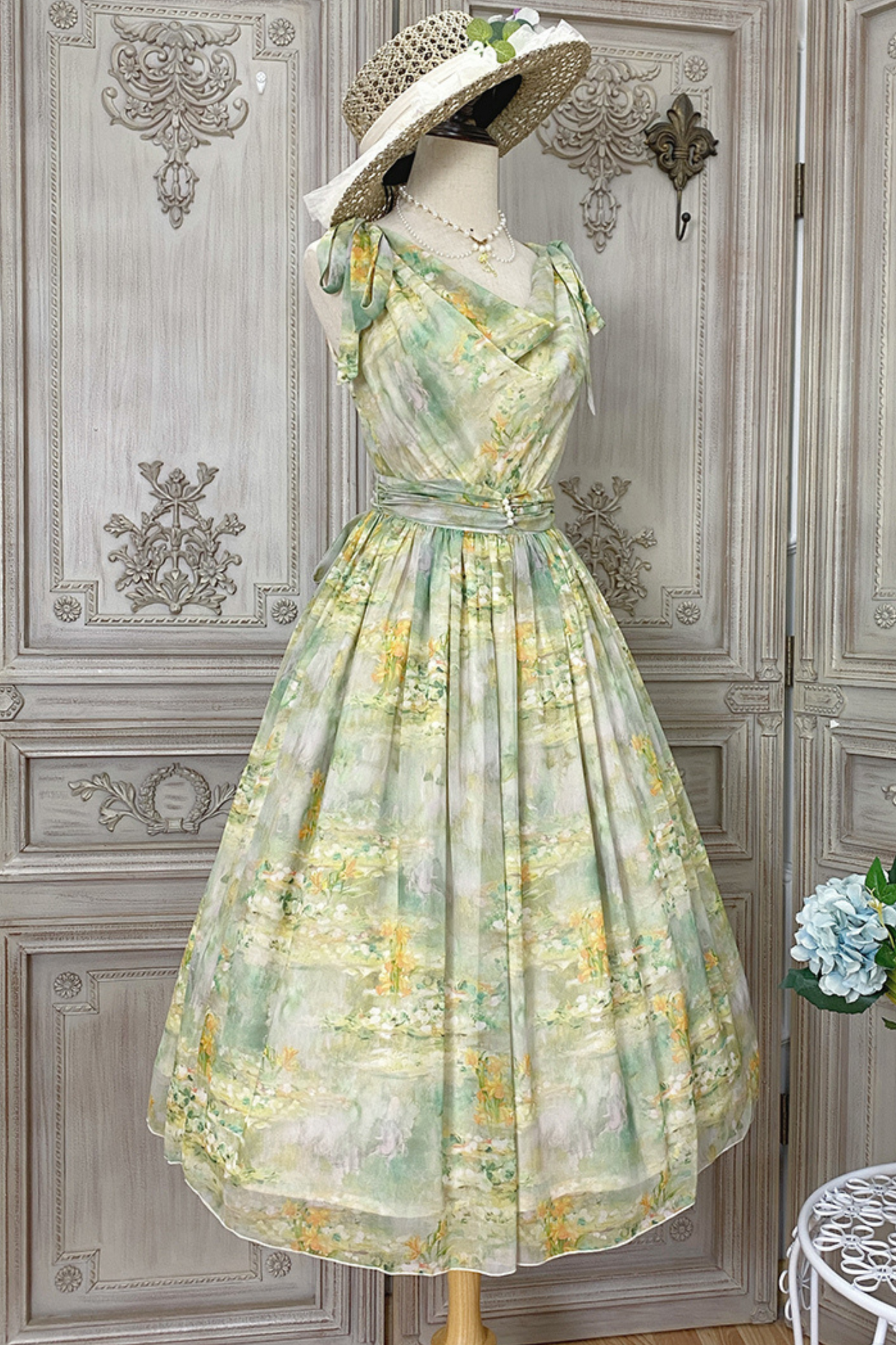 Marble Resort Chiffon Print Dress