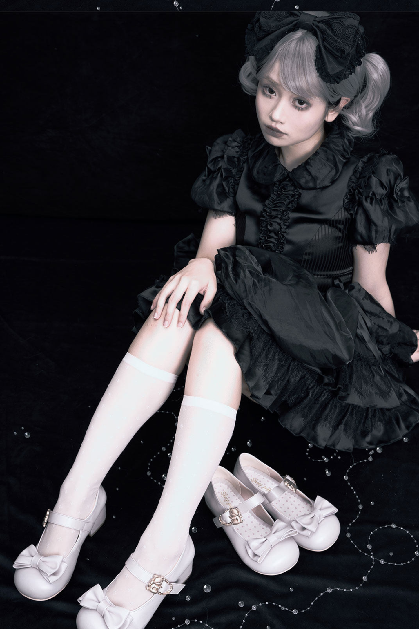 Satin Sheep Puff Ribbon Shoes
