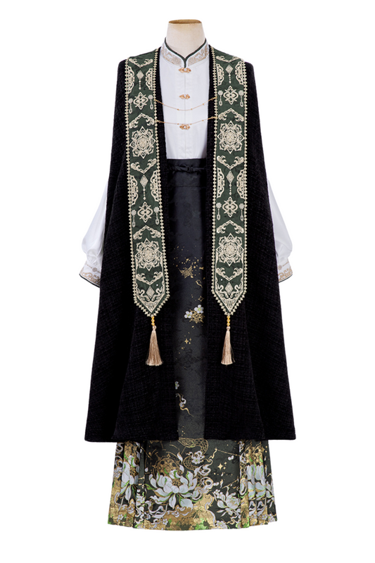 [pre-order] Dark Chinese-style Shirt + Cape + Skirt