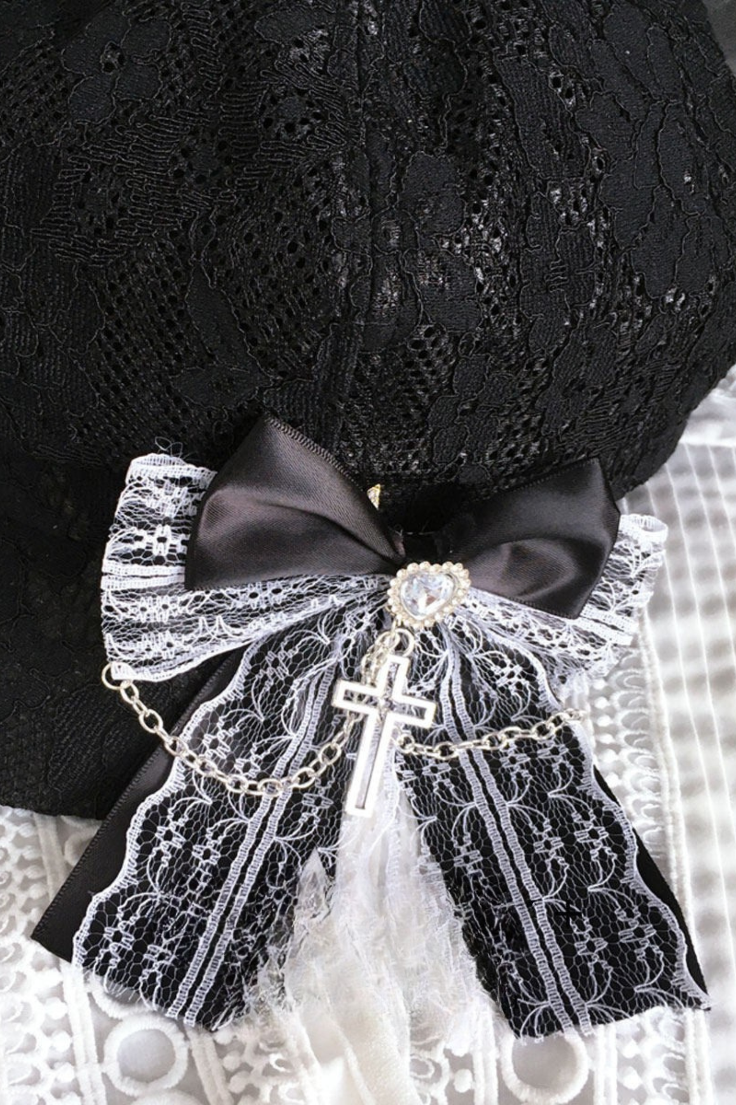 Lace Bow Beret
