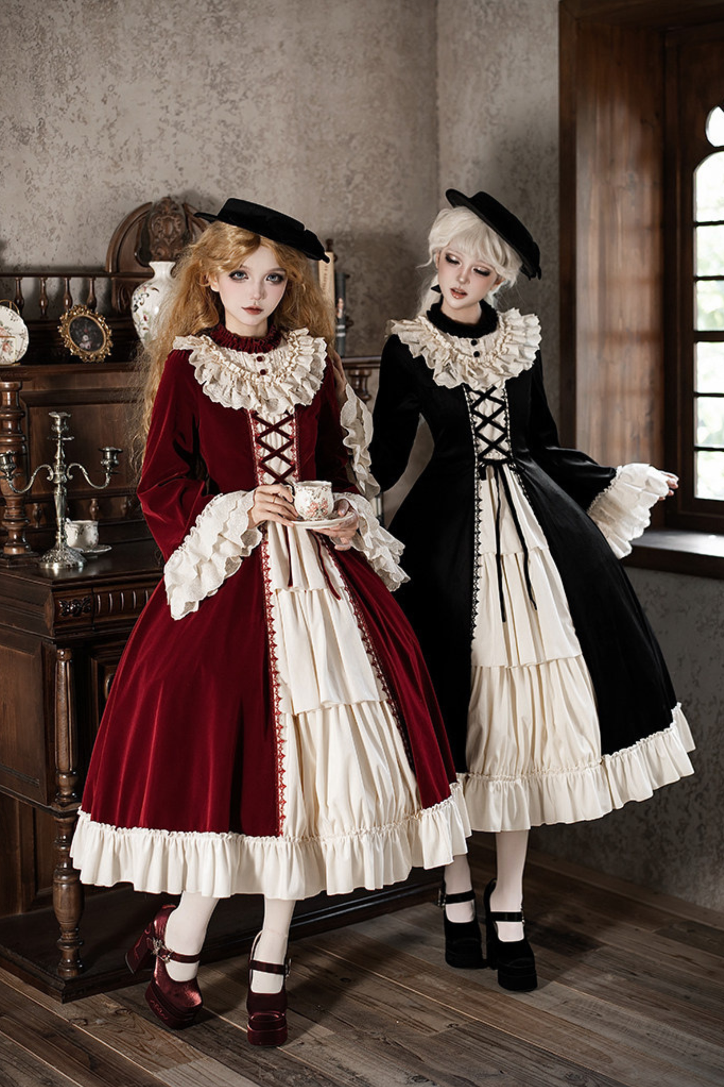 Classical Dress + Collar + Ribbon + Hat