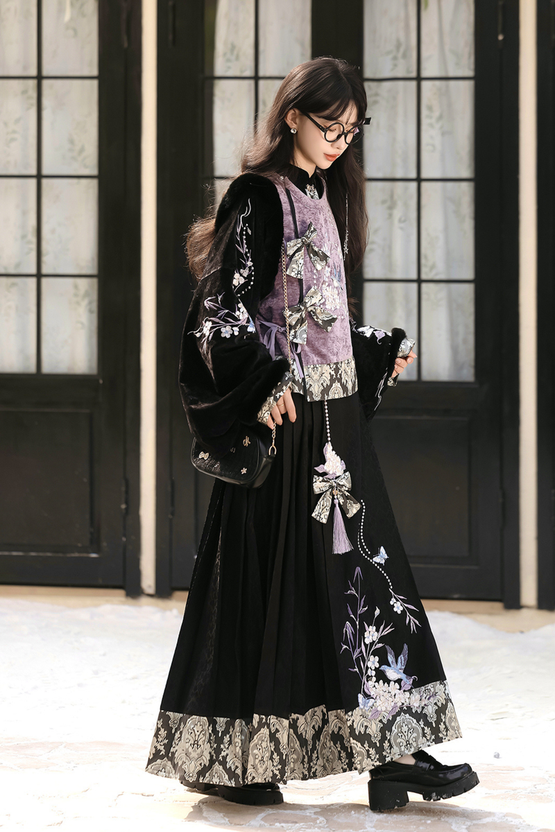 Dark Knight Chinese-style Top + Vest + Skirt