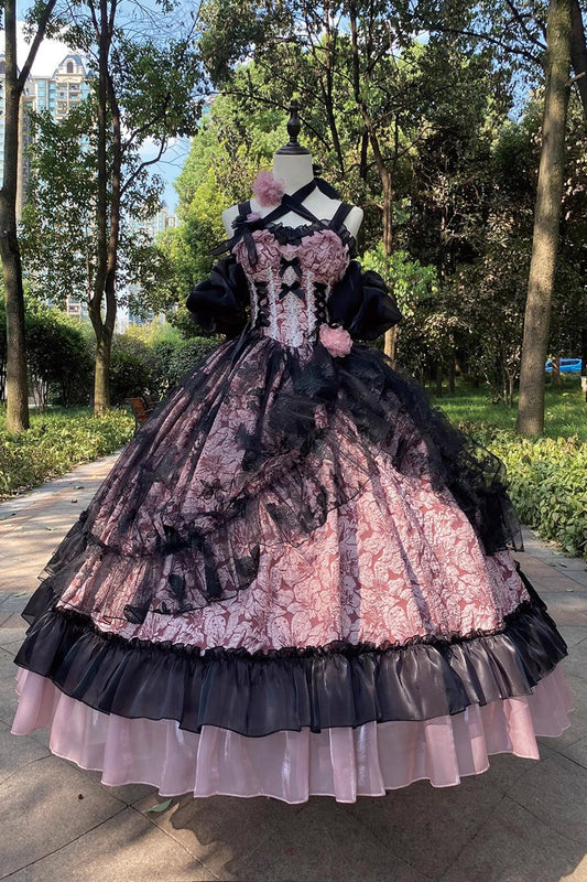 Subtly Elegant Dress with a Refined Vintage Look