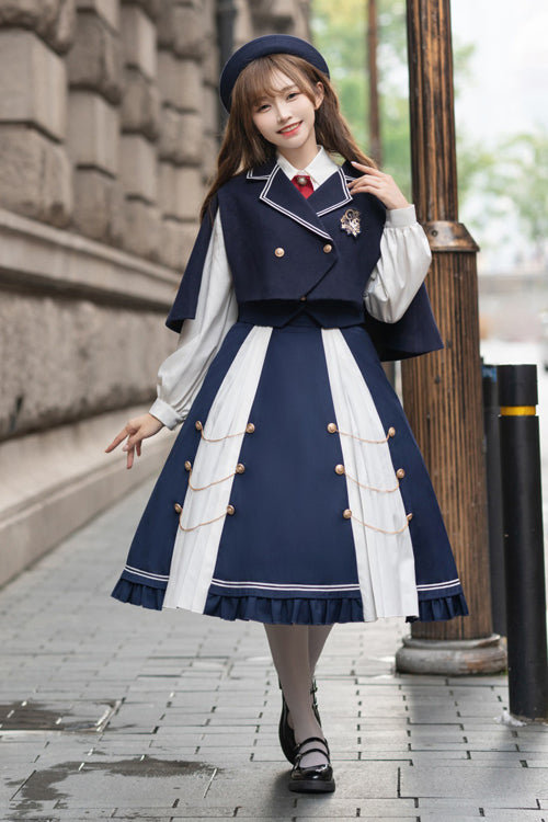 Subtly Elegant Dress with a Refined Vintage Look