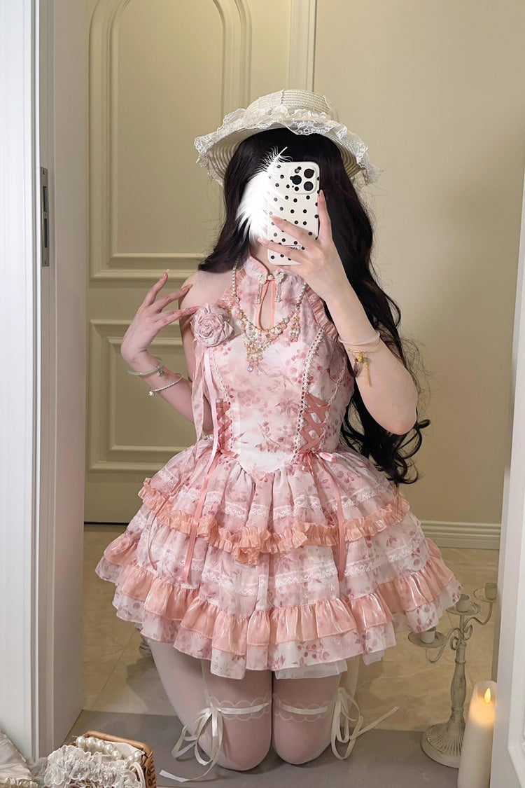 Subtly Elegant Dress with a Refined Vintage Look