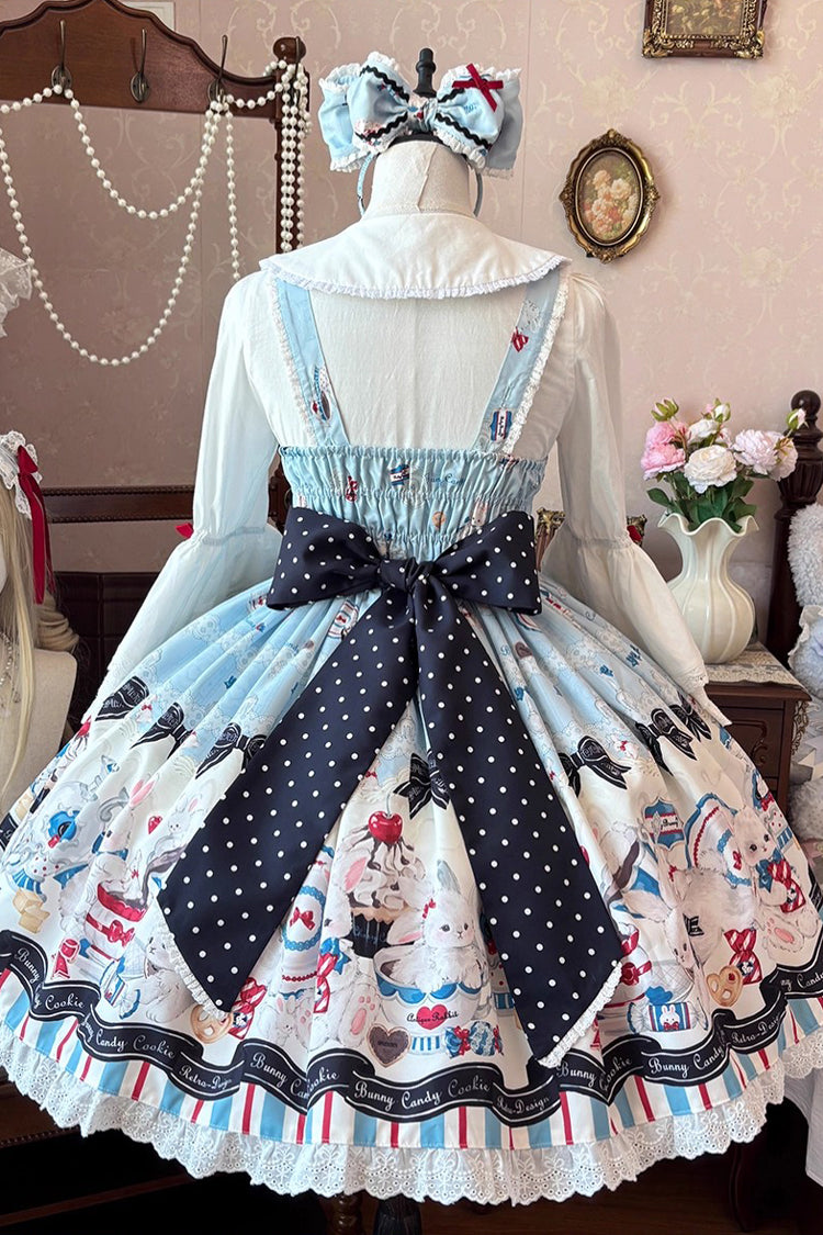 Finely Styled Dress with a Classic Vintage Look