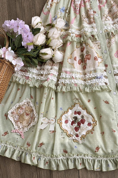 Effortlessly Elegant Garment with a Timeless Design
