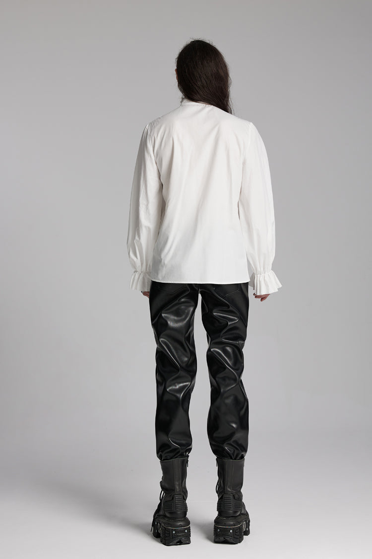 Sophisticated Blouse with a Clean Classic Look