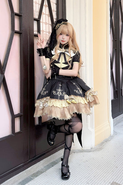 Classic Vintage Dress with a Flattering Fit