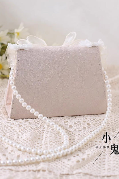 Vintage Style Bag with a Modern Fit