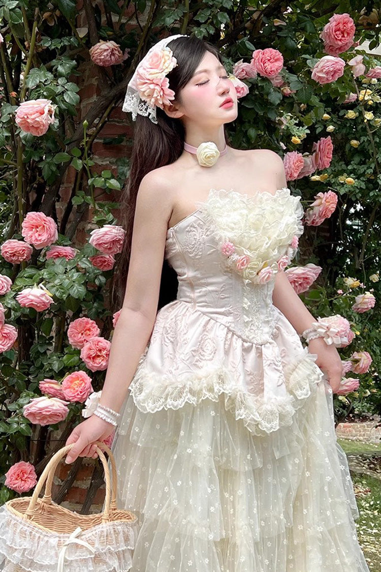 Finely Styled Dress with a Classic Vintage Look