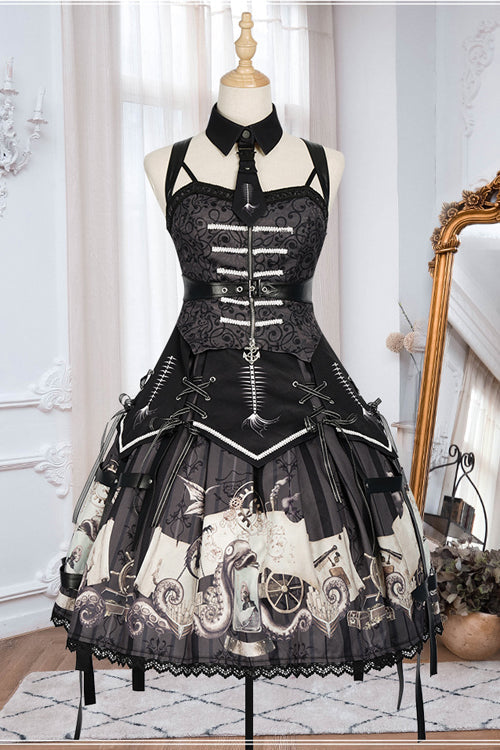 Finely Styled Dress with a Classic Vintage Look