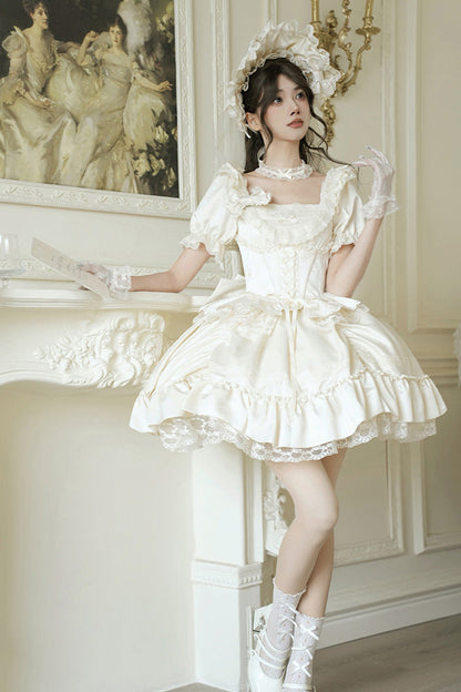 Beautifully Crafted Dress in a Classic Style